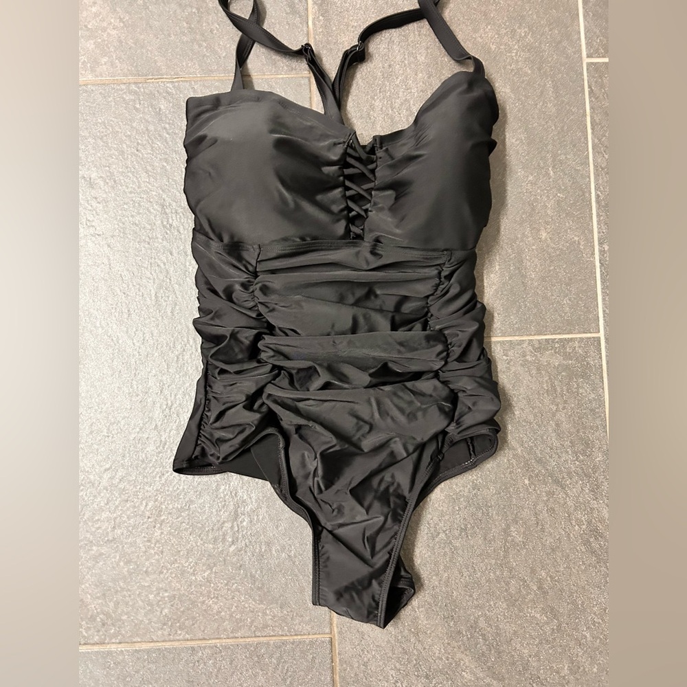 Torrid so 2 Black Ruched Swimsuit